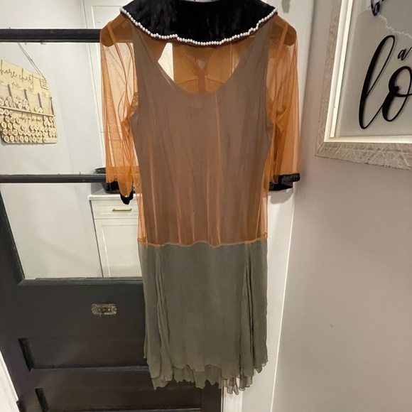 Nataya Dress - Victoria Trading Co. - Picture 3 of 3